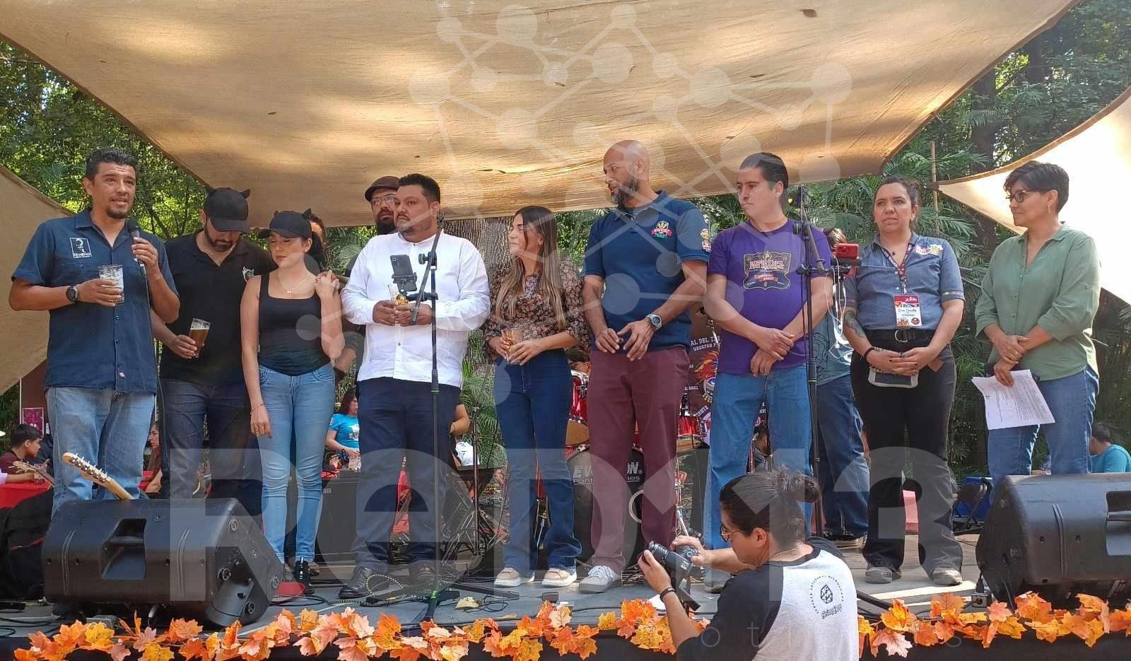 La excelencia de la cerveza artesanal, comida y música, en el Parque Nacional de Uruapan