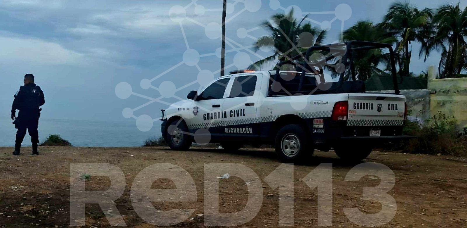 Hombre muere ahogado en playa Las Peñas de Lázaro Cárdenas