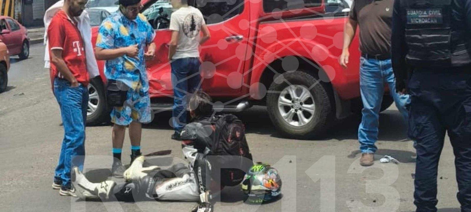 Se registra choque entre motociclista y camioneta en la Av. Madero Poniente de Morelia