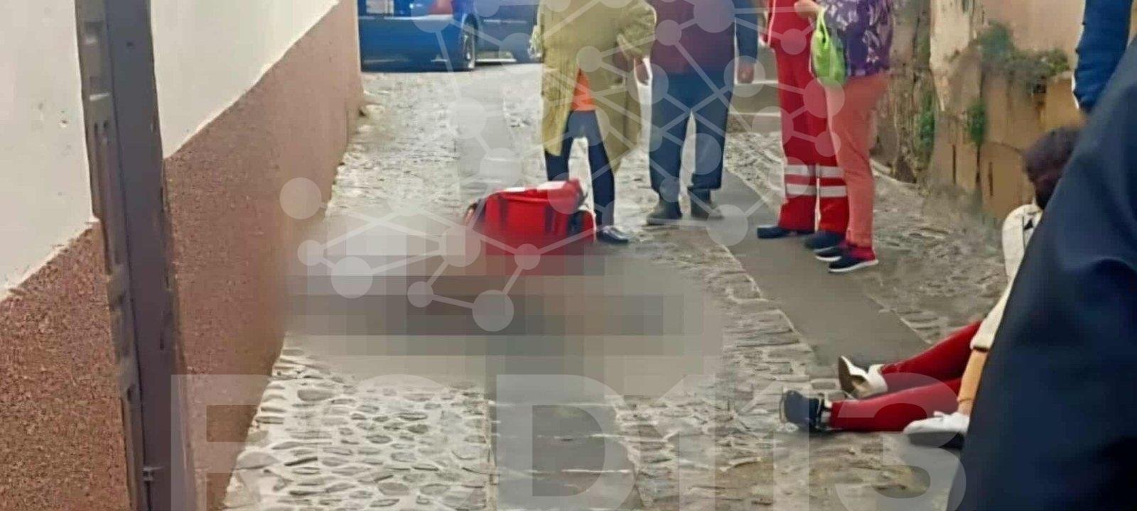Hombre es asesinado a balazos afuera de su casa en Tlalpujahua