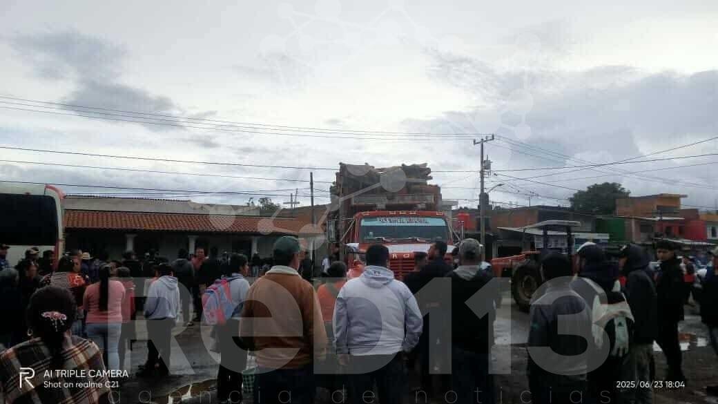 Comuneros de Santa Fe de la Laguna exigen la liberación de 6 leñadores detenidos por la FGE