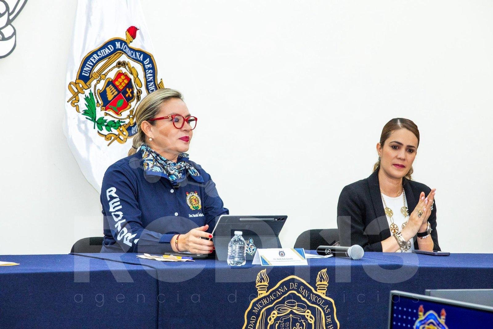 Nicolaitas brillantes obtienen Pase por Excelencia; Yarabí Ávila entregará reconocimientos