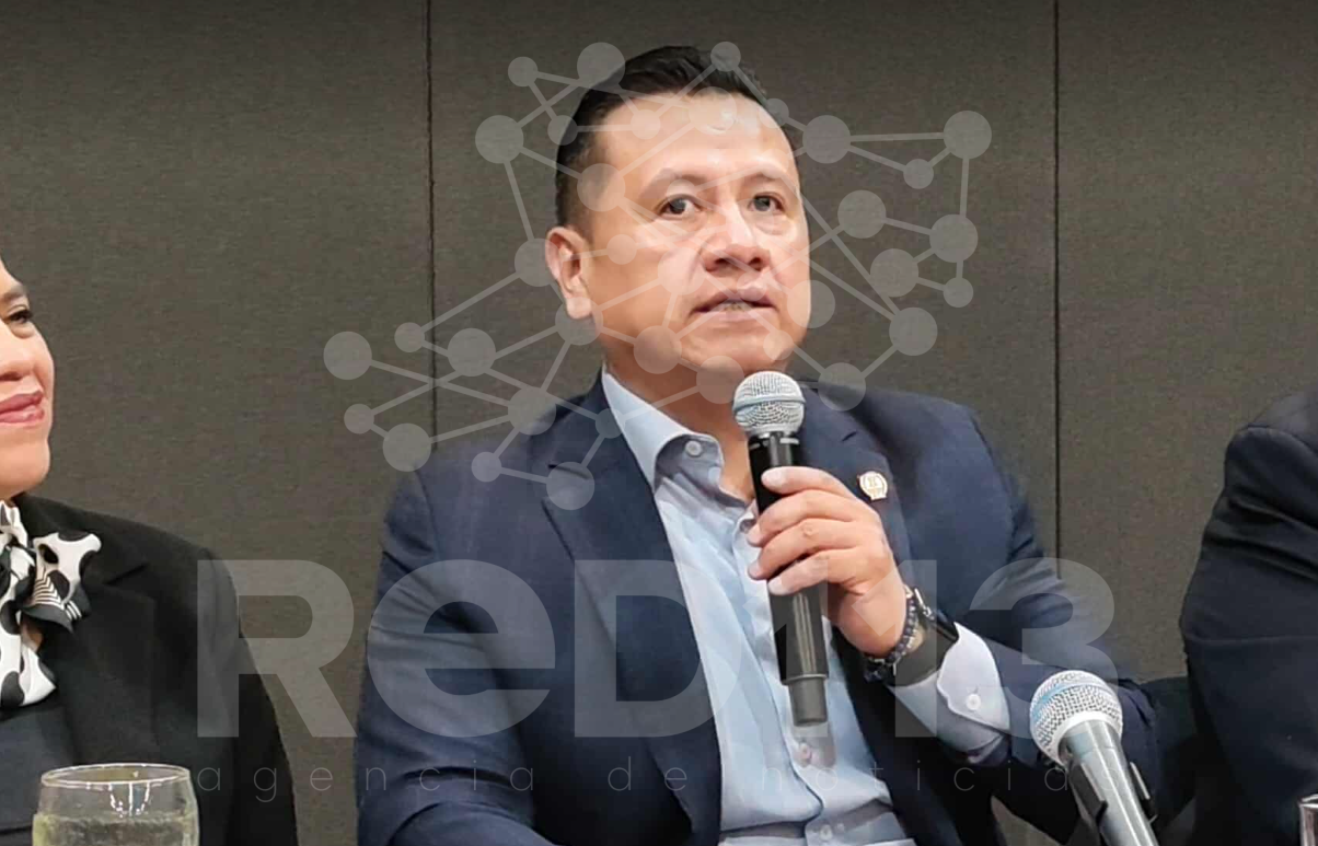 Fiscalía de Michoacán apuesta por nuevas tecnologías; Marina revisa plataformas de investigación