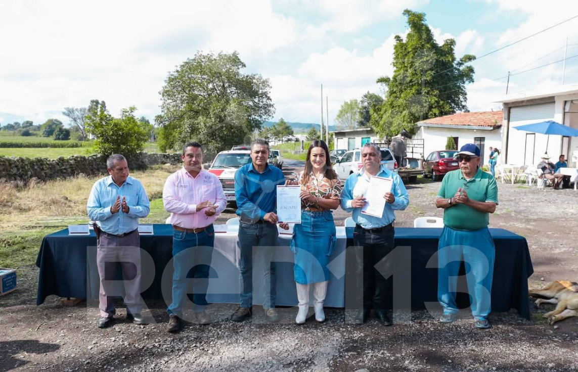 Zacapu recupera camino histórico en beneficio de la ciudadanía; Mónica Valdez hace entrega