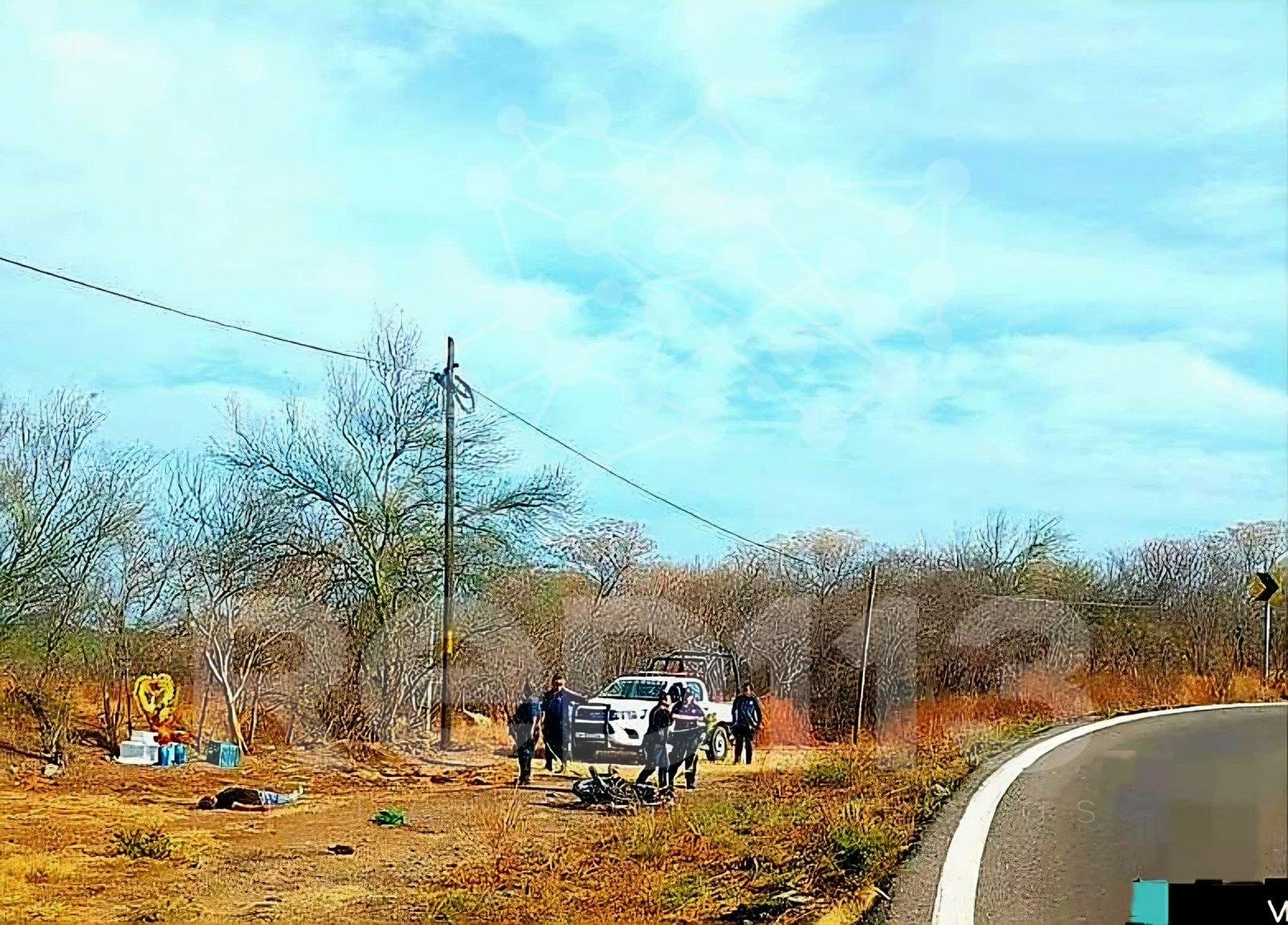 Motociclista derrapa y muere, en Tepalcatepec