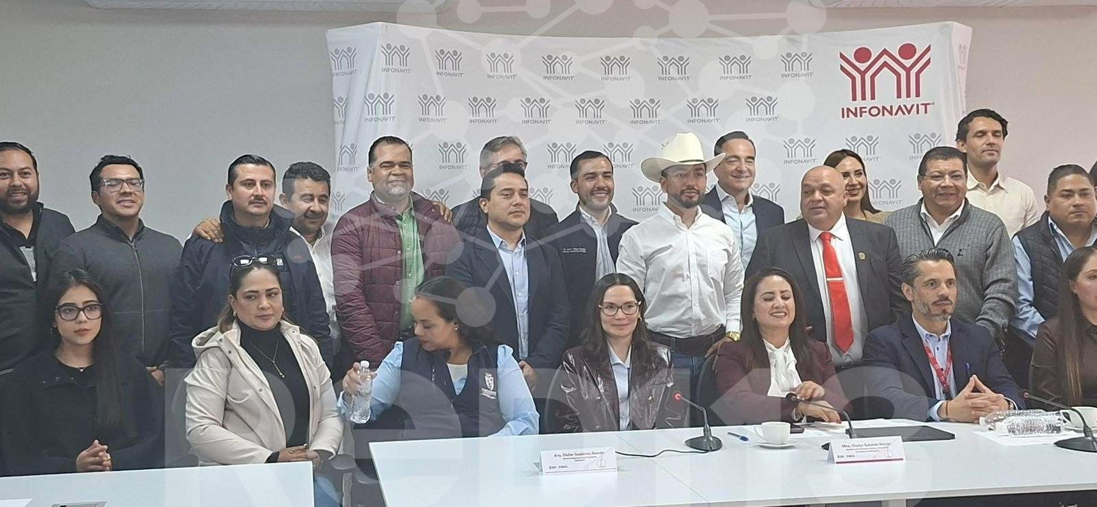 Humberto Jiménez Solís gestiona vivienda para las familias de Los Reyes