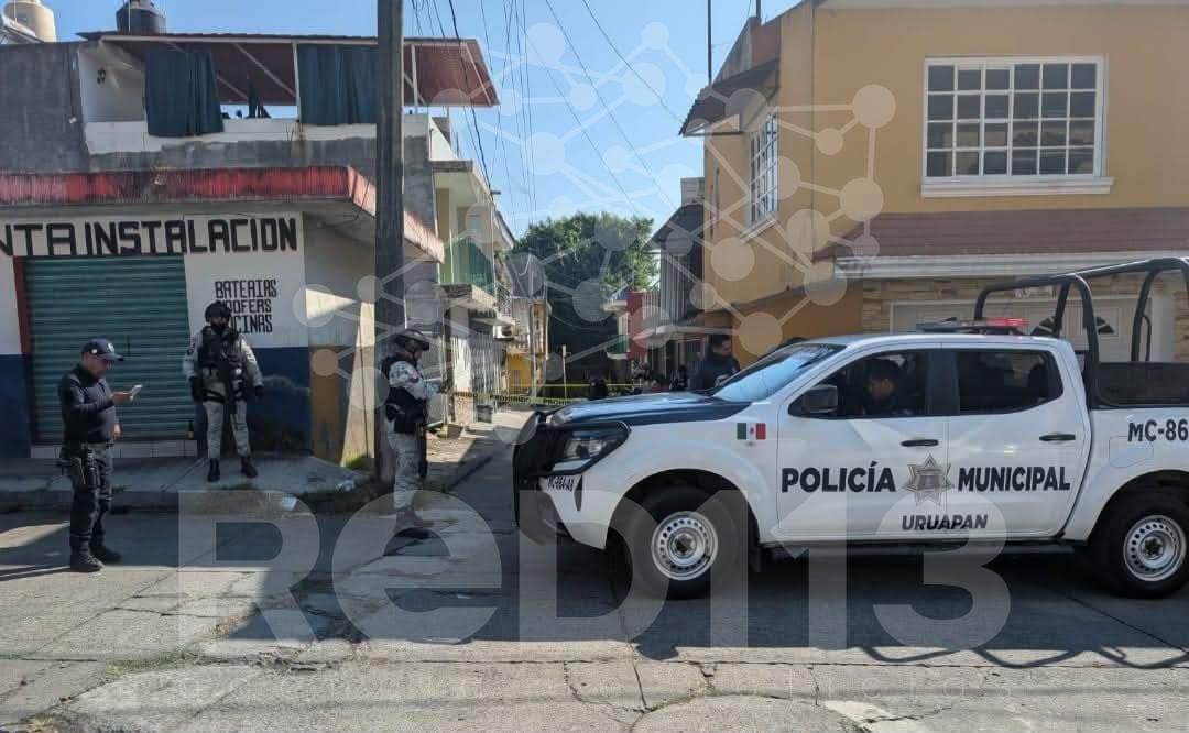 Hombre muere en hospital, tras ser baleado en la colonia Popular Campestre, de Uruapan