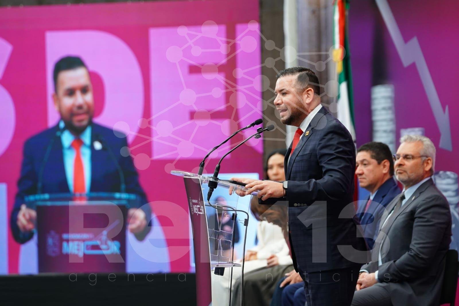 En Michoacán se acaba el modelo neoliberal de pedir prestado para robar: Reyes Galindo