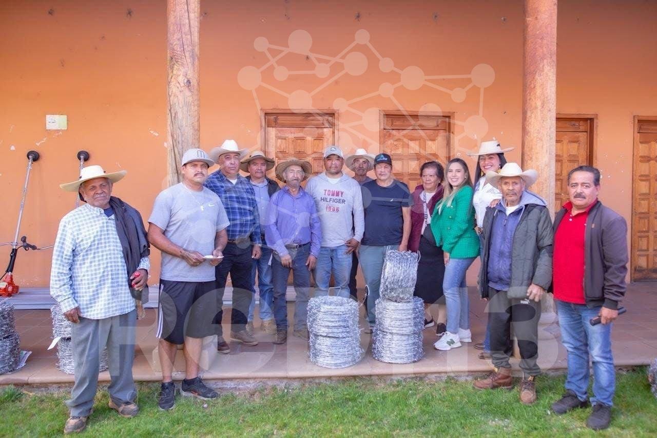 Dayana Pérez fortalece al campo en Salvador Escalante con entrega de apoyos