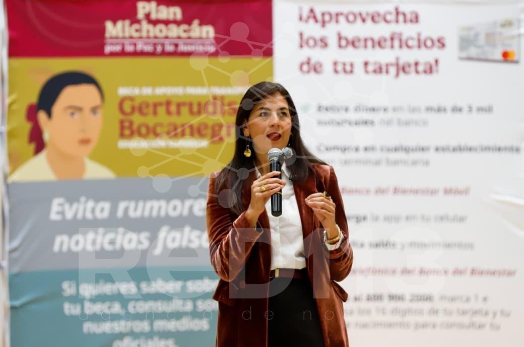Conoce el esquema integral de becas que hay en Michoacán: Gabriela Molina