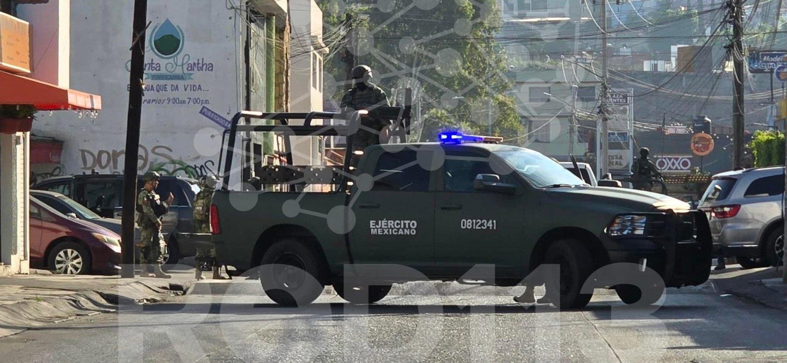 Tras operativo, militares y agentes federales aseguran a al menos 5 clientes de una menudería en Morelia