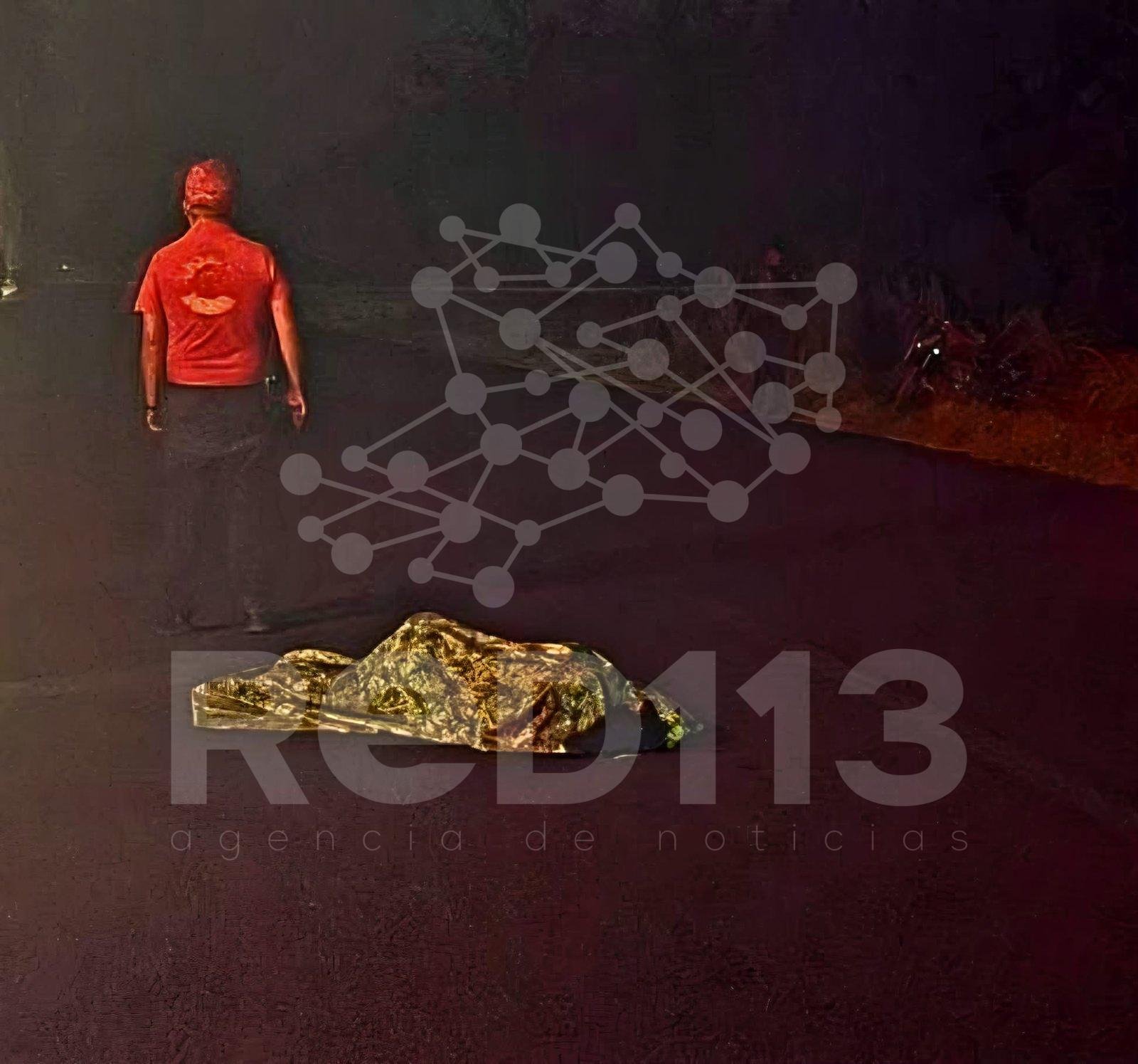 Joven motociclista muere tras ser impactada por camioneta desconocida, en Parácuaro