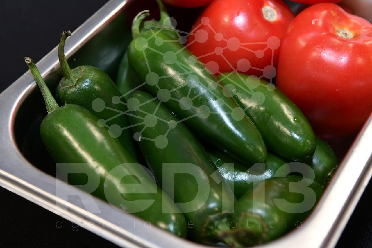 Desde mil pesos puedes comprar tu canasta básica en Michoacán: Sedeco