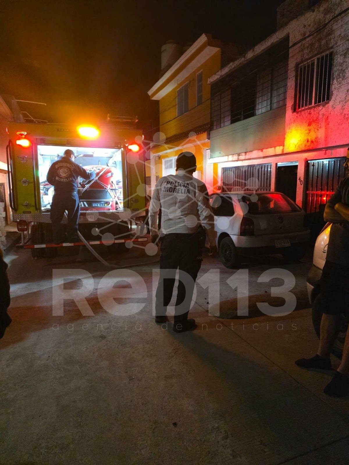 Incendio de domicilio en la Margarita Maza de Juárez moviliza a la Policía Morelia y bomberos
