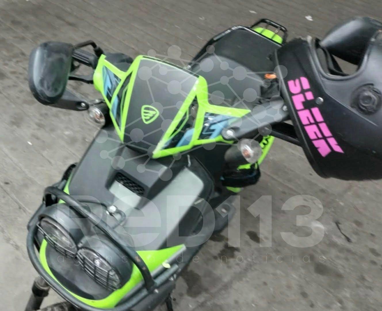 Mujer motociclista sufre accidente en la avenida Madero Poniente de Morelia