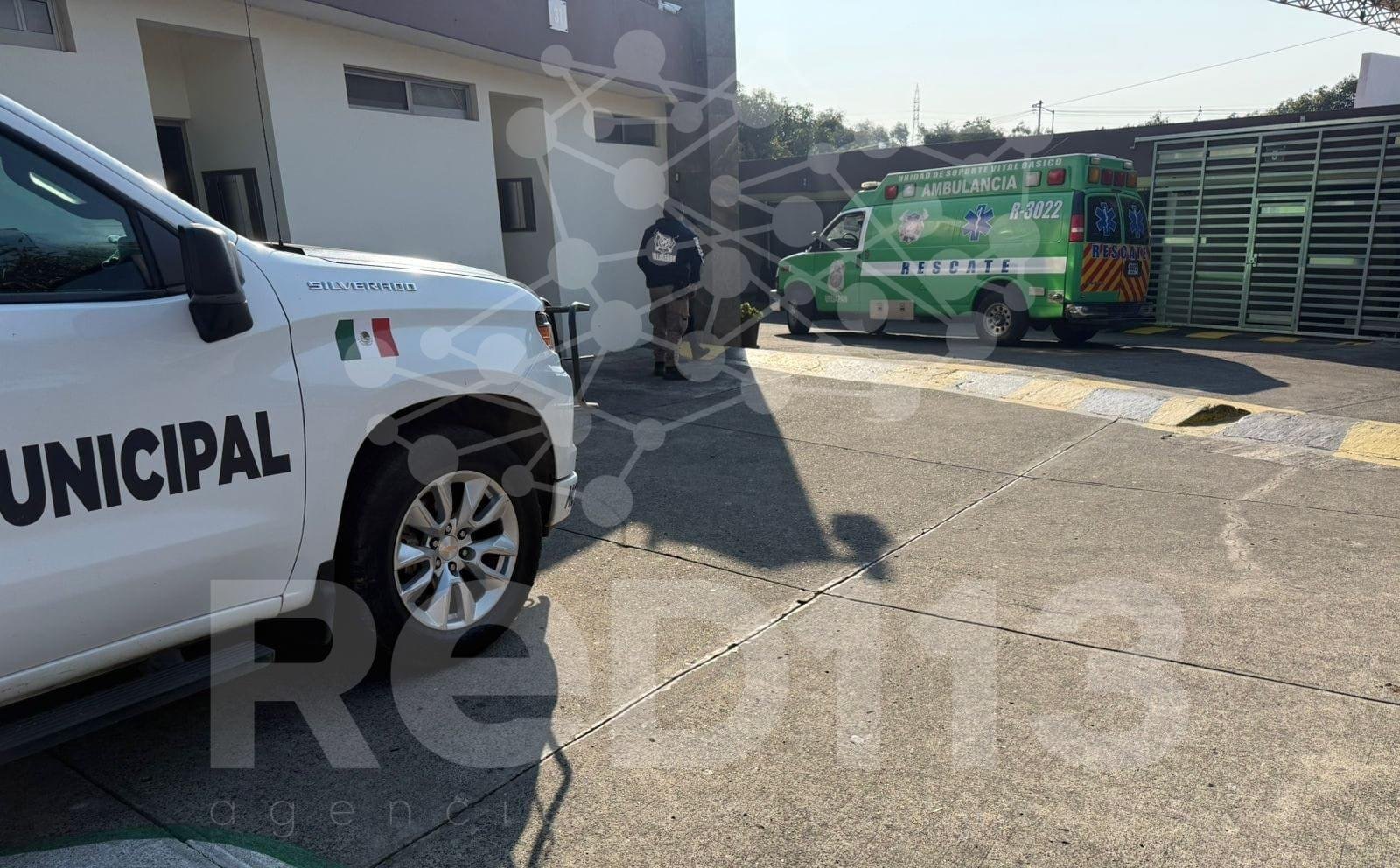 Encuentran a un sujeto asesinado a sujeto en un motel, de la carretera «libre» Uruapan-Pátzcuaro