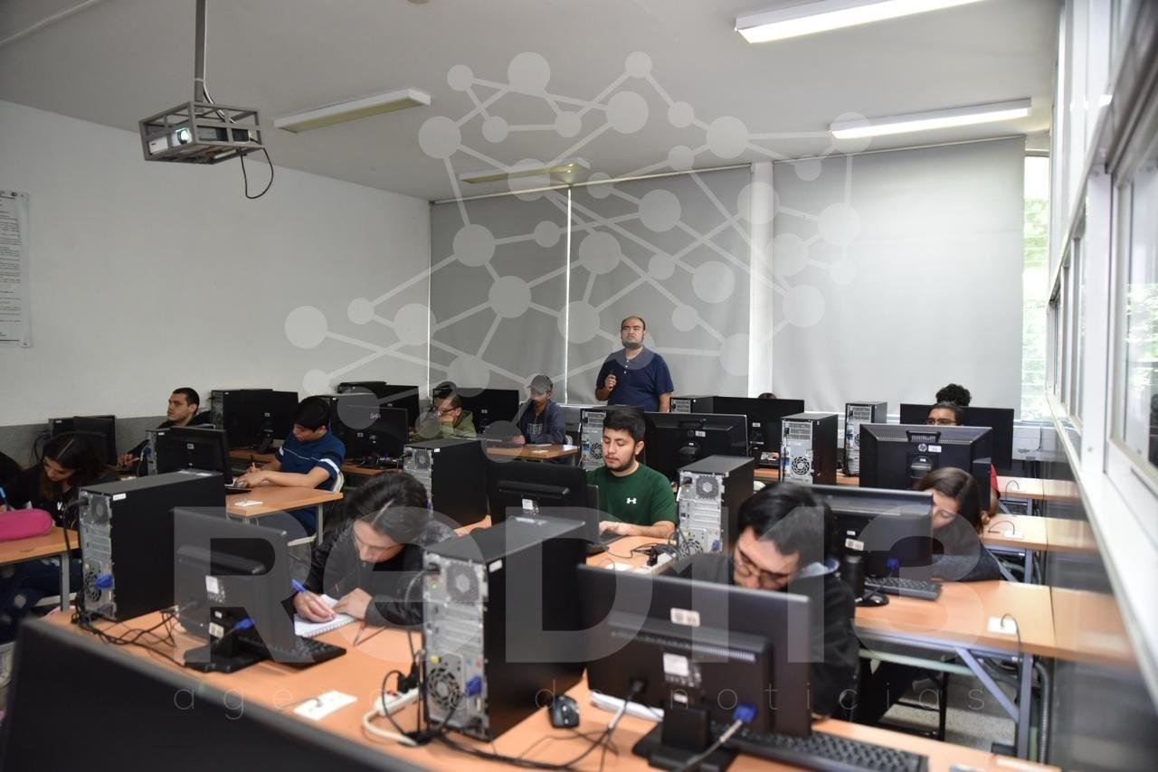 Excelencia educativa, eje central en gestión de Yarabi Ávila; Licenciatura en Ingeniería en Computación recibe reacreditación