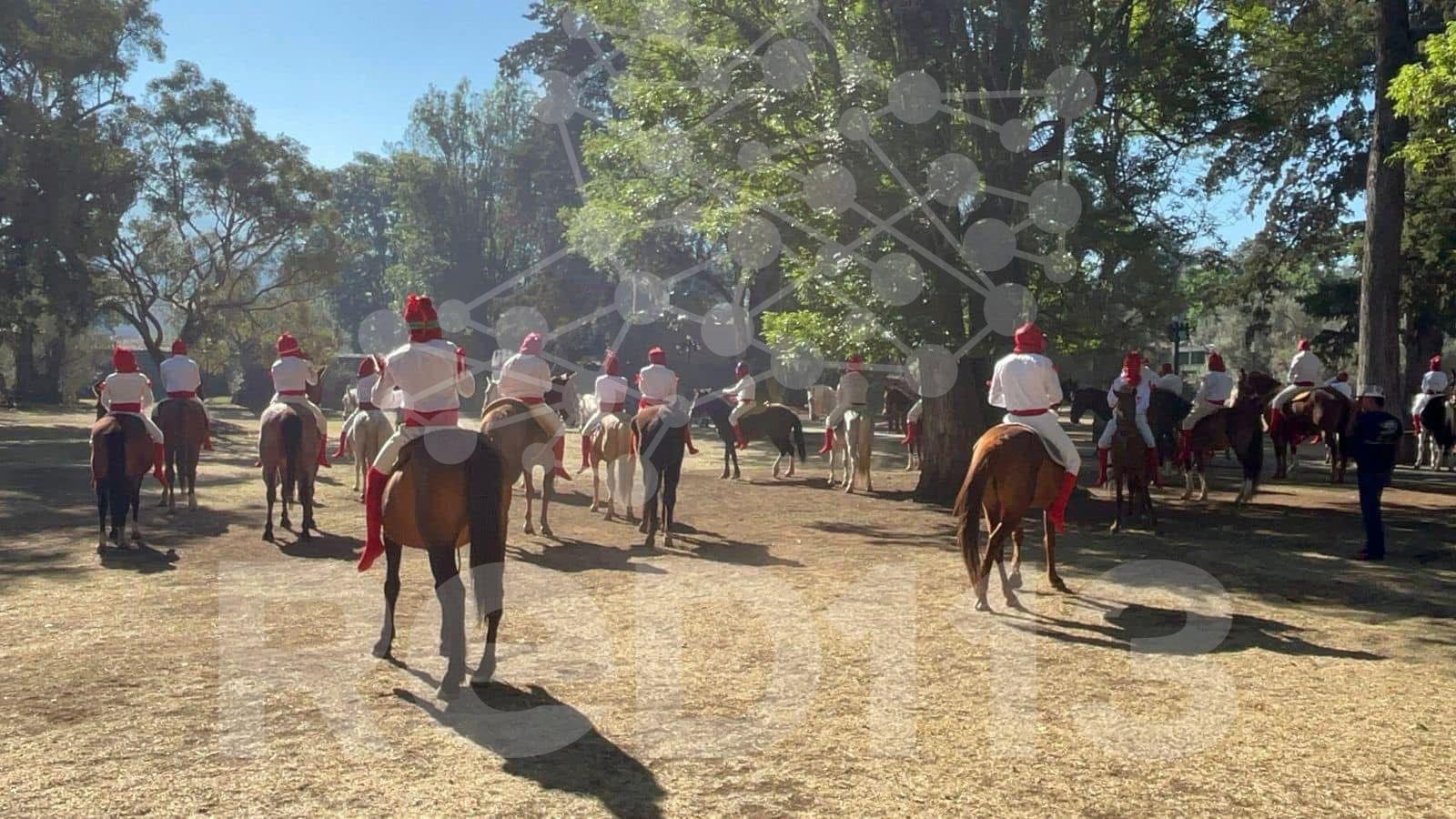 Los Espías a caballo, una tradición que se mantiene viva en Tzintzuntzan