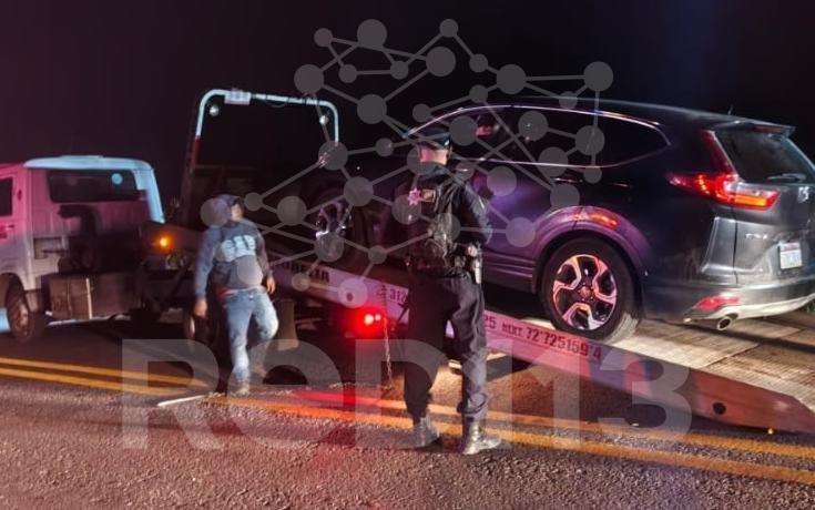 Enfrentamiento entre policías y delincuentes deja dos oficiales heridos en la Zinapécuaro-Tarímbaro