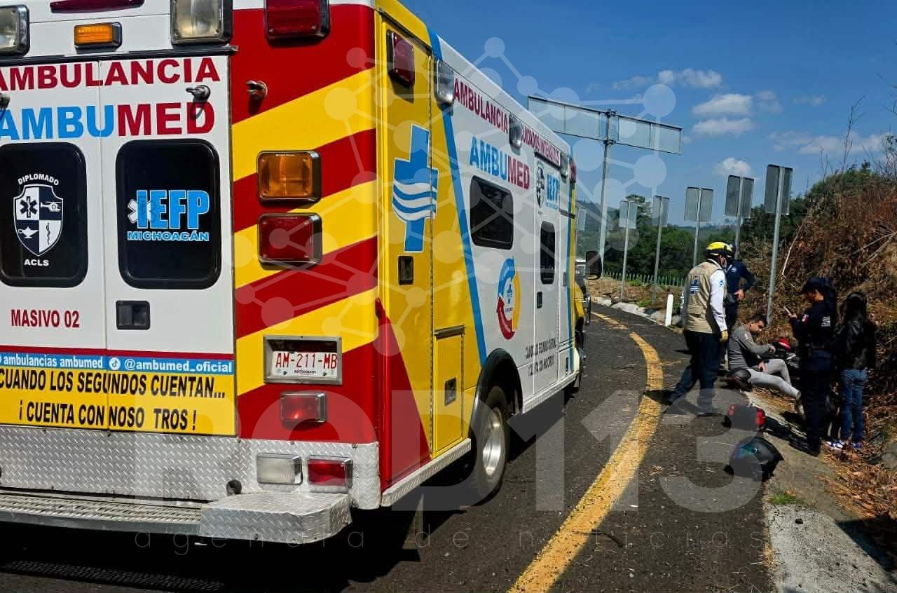 Accidente en la Siglo XXI deja dos motociclistas lesionados en Salvador Escalante