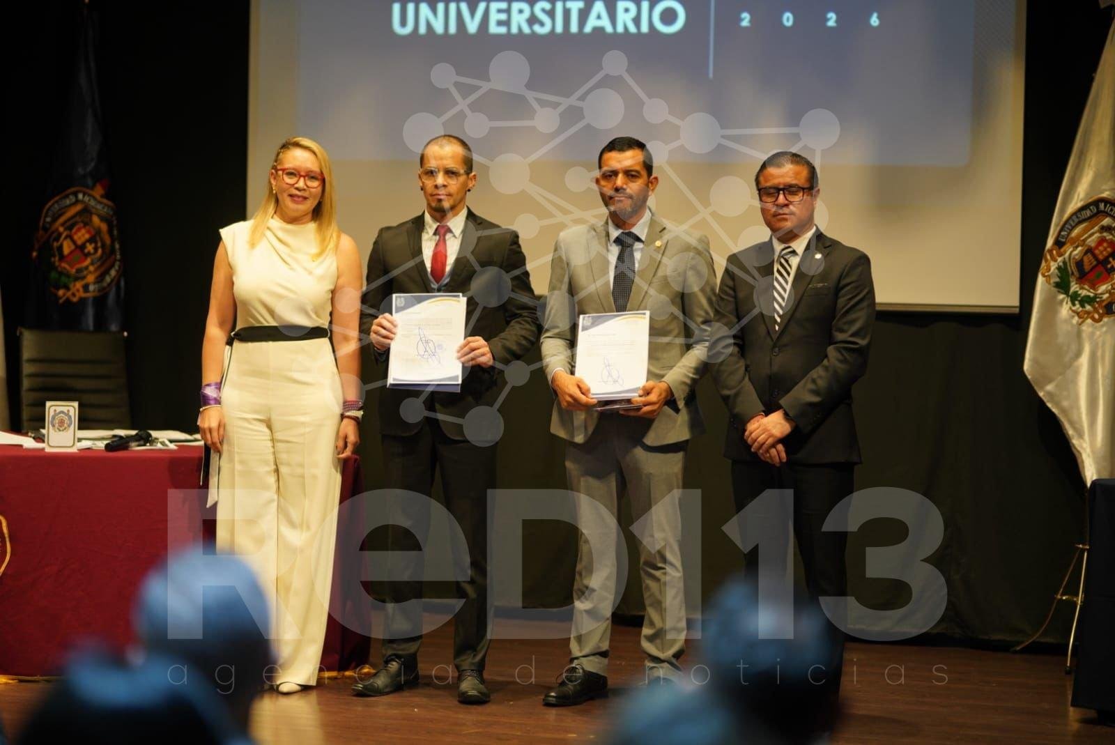 YARABÍ ÁVILA TOMA PROTESTA A NUEVAS DIRECTORAS Y DIRECTORES DE DEPENDENCIAS NICOLAITAS