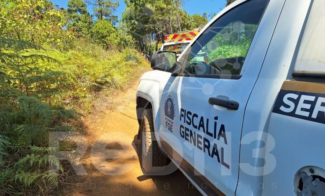 Localizan un asesinado a balazos en el Cerro de la Cruz, al norte de Uruapan