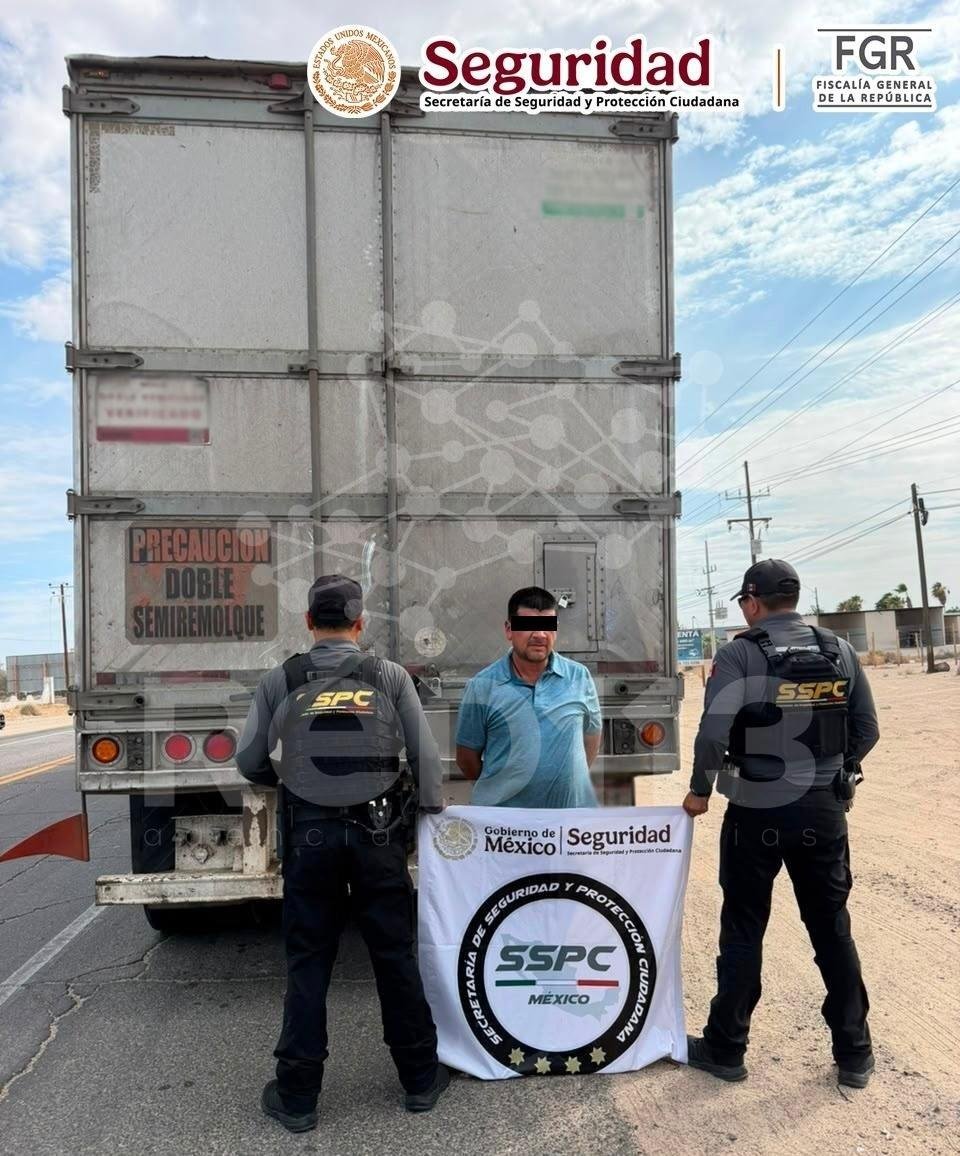 EN SONORA, AUTORIDADES FEDERALES ASEGURAN MÁS DE TRES TONELADAS DE METANFETAMINA OCULTAS EN ALIMENTO PARA GANADO