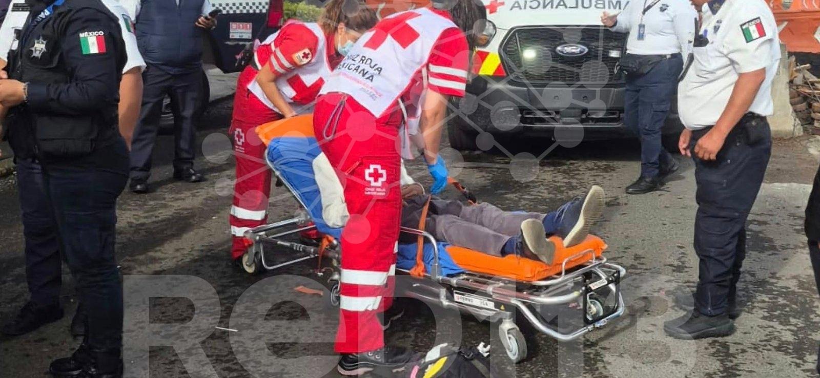Vuelca camioneta y moto atropella a peatón, en distintos puntos de Morelia