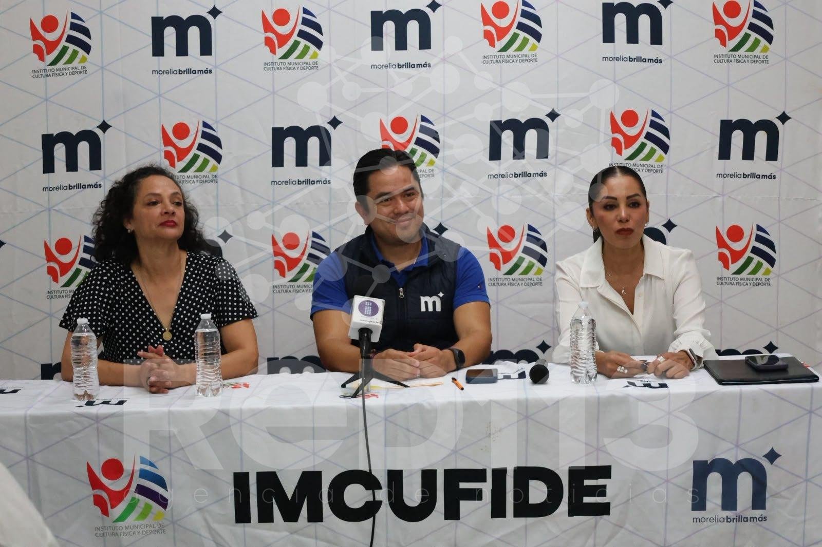 Presenta Imcufide Programa de Iniciación en Natación Artística