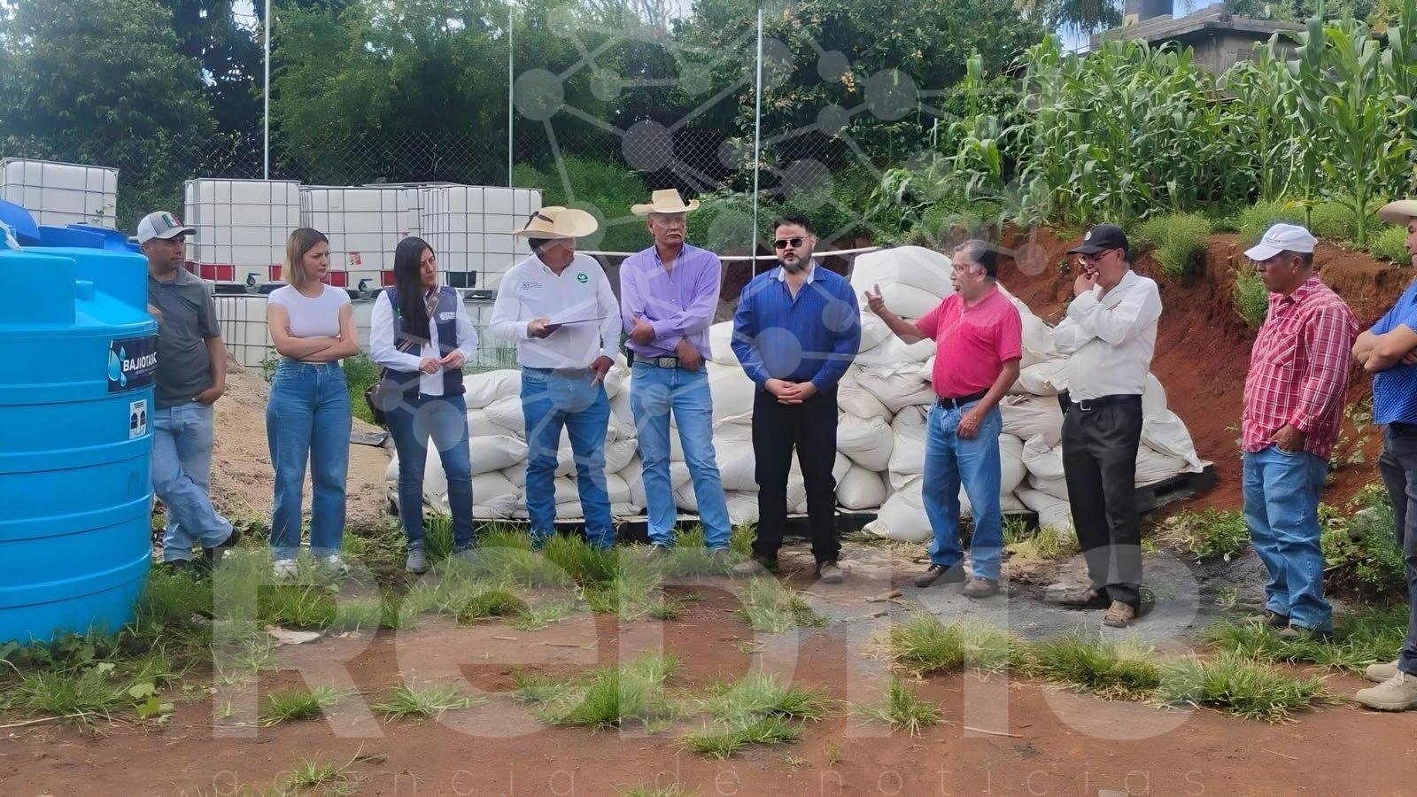 Impulso al campo en Tacámbaro y Turicato; se entregaron casi 10 toneladas de minerales orgánicos