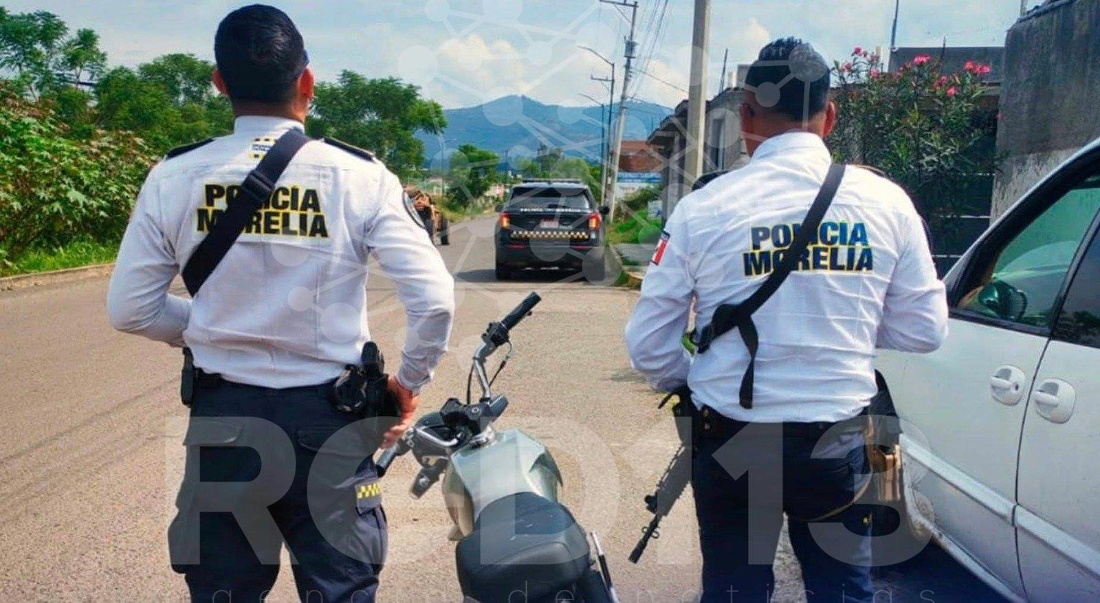 Policía Morelia recupera auto y motocicleta robados; hay un detenido